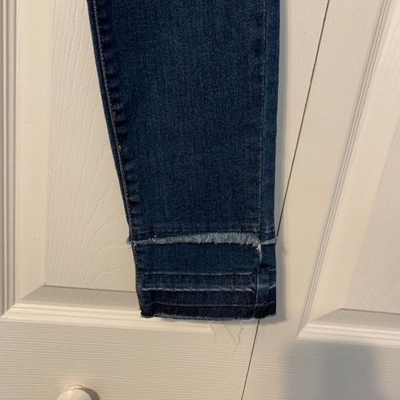 Crown & Ivy Women's Blue Skinny Jeans - Picture 8 of 11